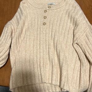 American Eagle Outfitters Cream Crew Neck Sweater with Ribbed Knit